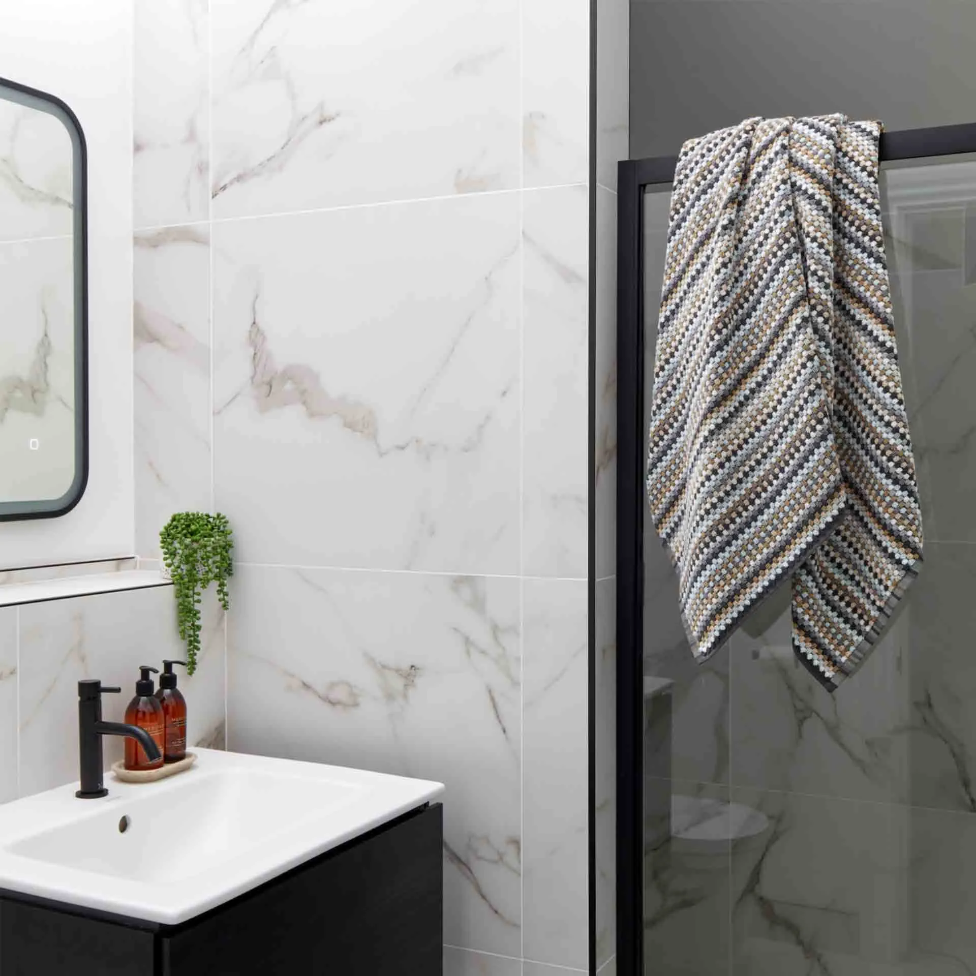 Carnaby Stripe Towels - Turkish Cotton 550 GSM